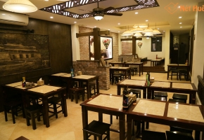 Không gian nhà hàng Nét Huế Mai Hắc Đế